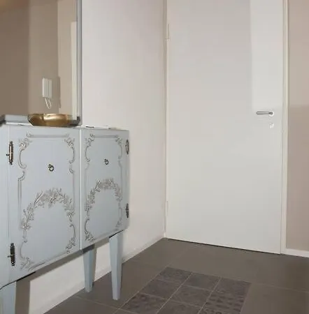 Il Mare Dietro L'angolo Varazze