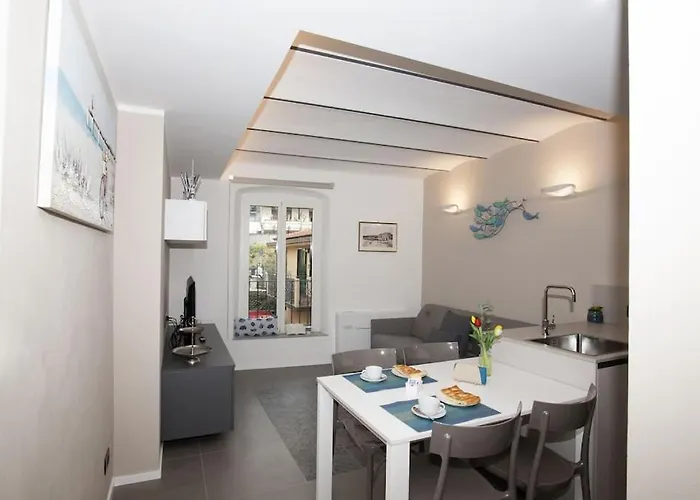 Apartment Il Mare Dietro L'angolo Varazze